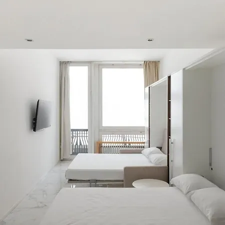 Spacious In The Duomo - Mirable Pm Appartement *