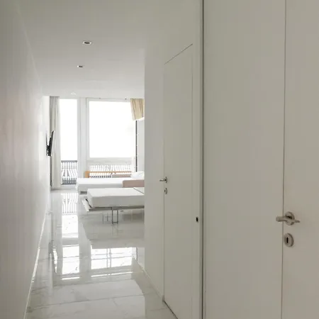 Spacious In The Duomo - Mirable Pm Appartement